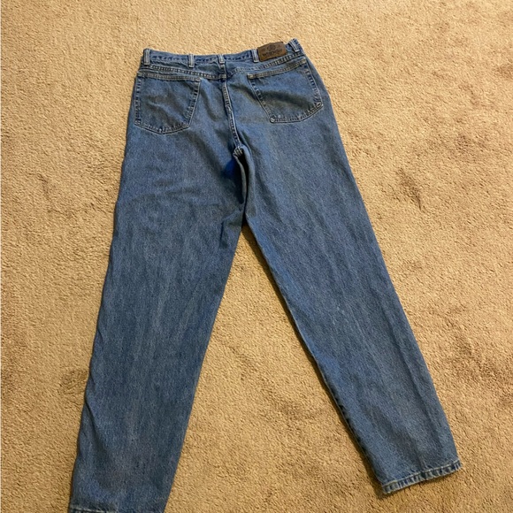 Men’s Wrangler Jeans 36x34.  Relaxed fit - Picture 3 of 7
